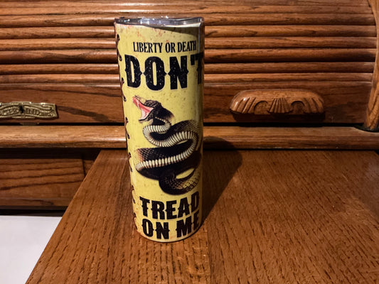 Don’t Tread on Me with flag